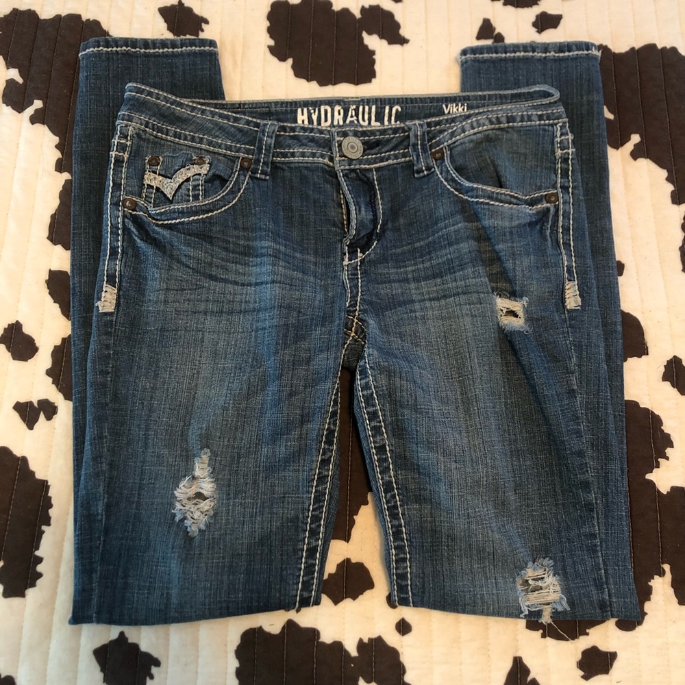 Hydraulic Distressed Skinny Jean